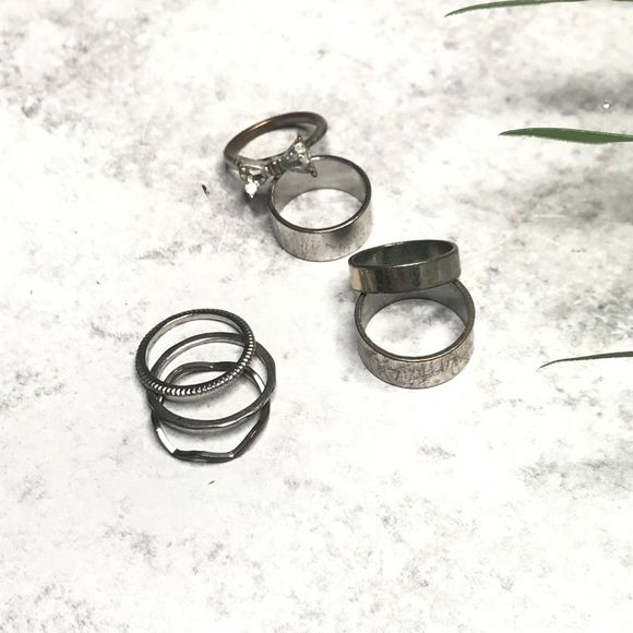 Aldo 7 Silver Minimalist Midi Bow Stacking Rings - Picture 6 of 8